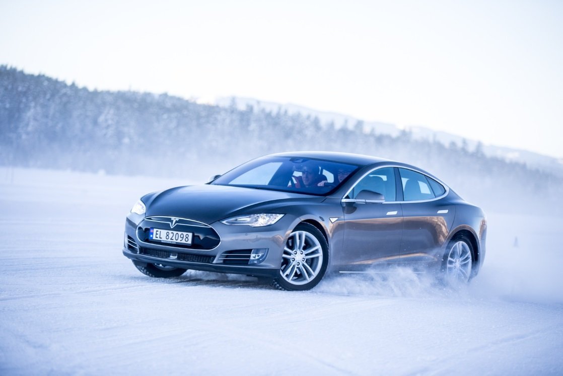 Vilken laddbox ska jag välja till min Tesla? Klarar den vinter och minusgrader?