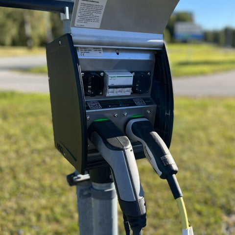 Zpark Duo laddbox + motorvärmare - Chargehome Technology Scandinavia AB